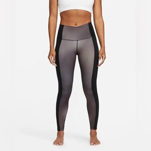 Nike NWT leggings